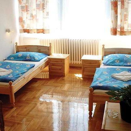 Hotel Rila Budapest Ruang foto