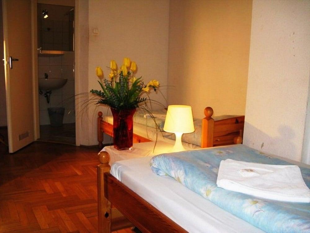Hotel Rila Budapest Ruang foto