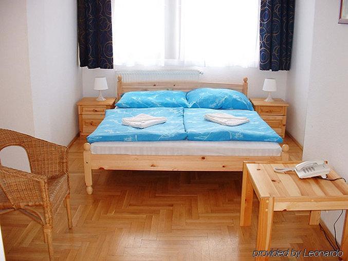 Hotel Rila Budapest Ruang foto